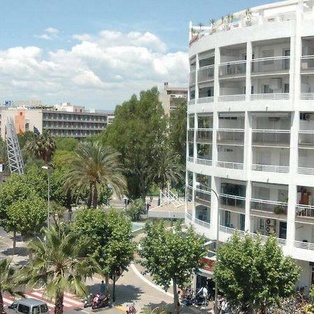 Apartbeach Royal Apartments Salou Bagian luar foto