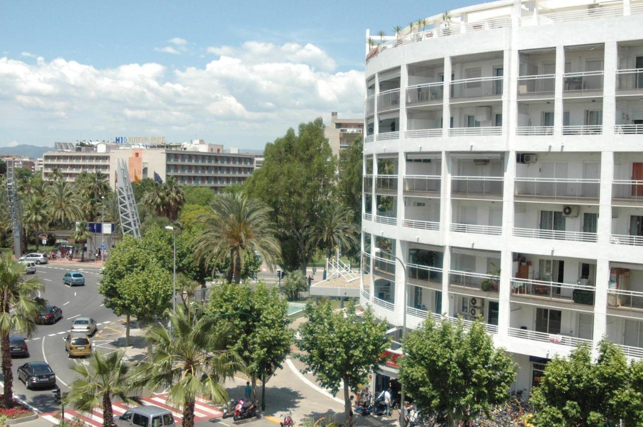 Apartbeach Royal Apartments Salou Bagian luar foto