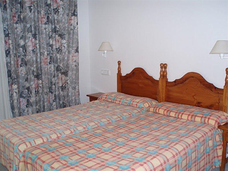 Apartbeach Royal Apartments Salou Bagian luar foto