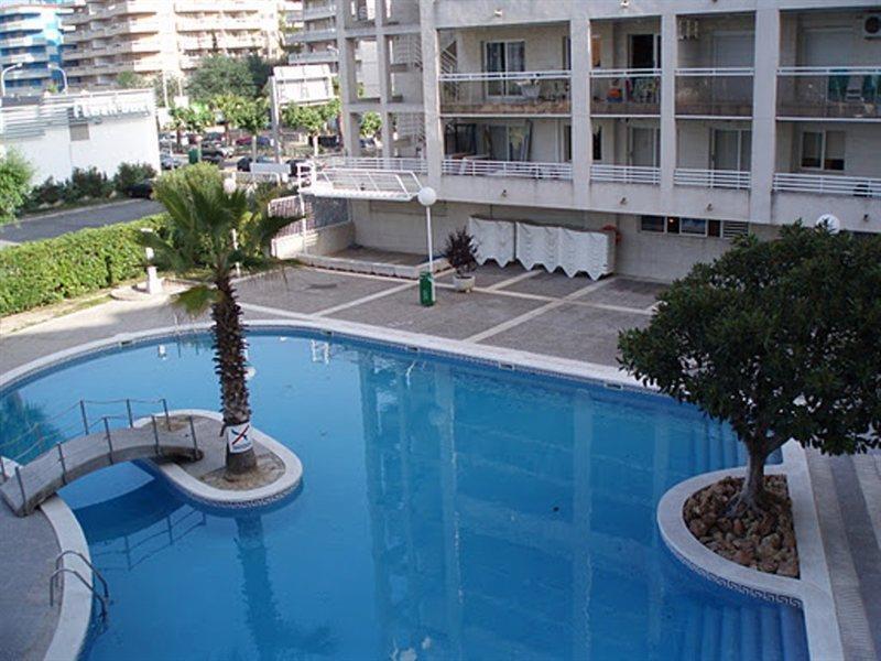 Apartbeach Royal Apartments Salou Bagian luar foto