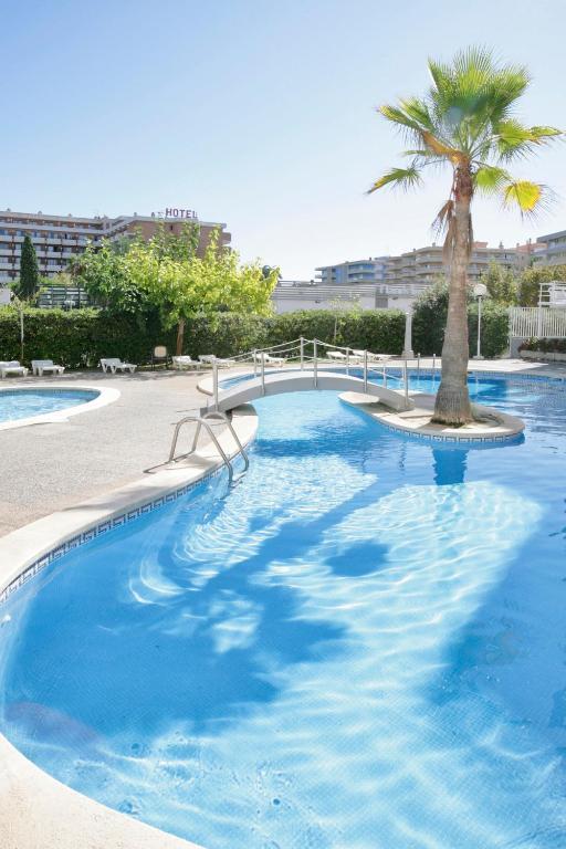 Apartbeach Royal Apartments Salou Bagian luar foto