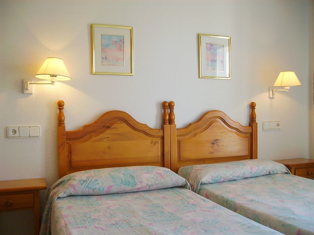 Apartbeach Royal Apartments Salou Bagian luar foto
