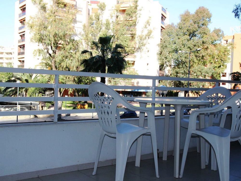 Apartbeach Royal Apartments Salou Bagian luar foto