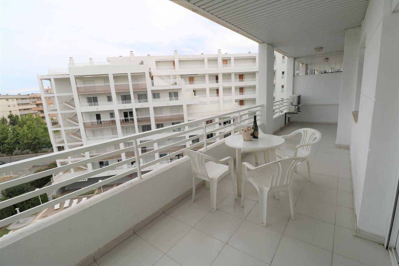 Apartbeach Royal Apartments Salou Bagian luar foto